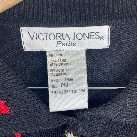 Victoria Jones Petite Embroidered Cardigan PM - Picture 3 of 5